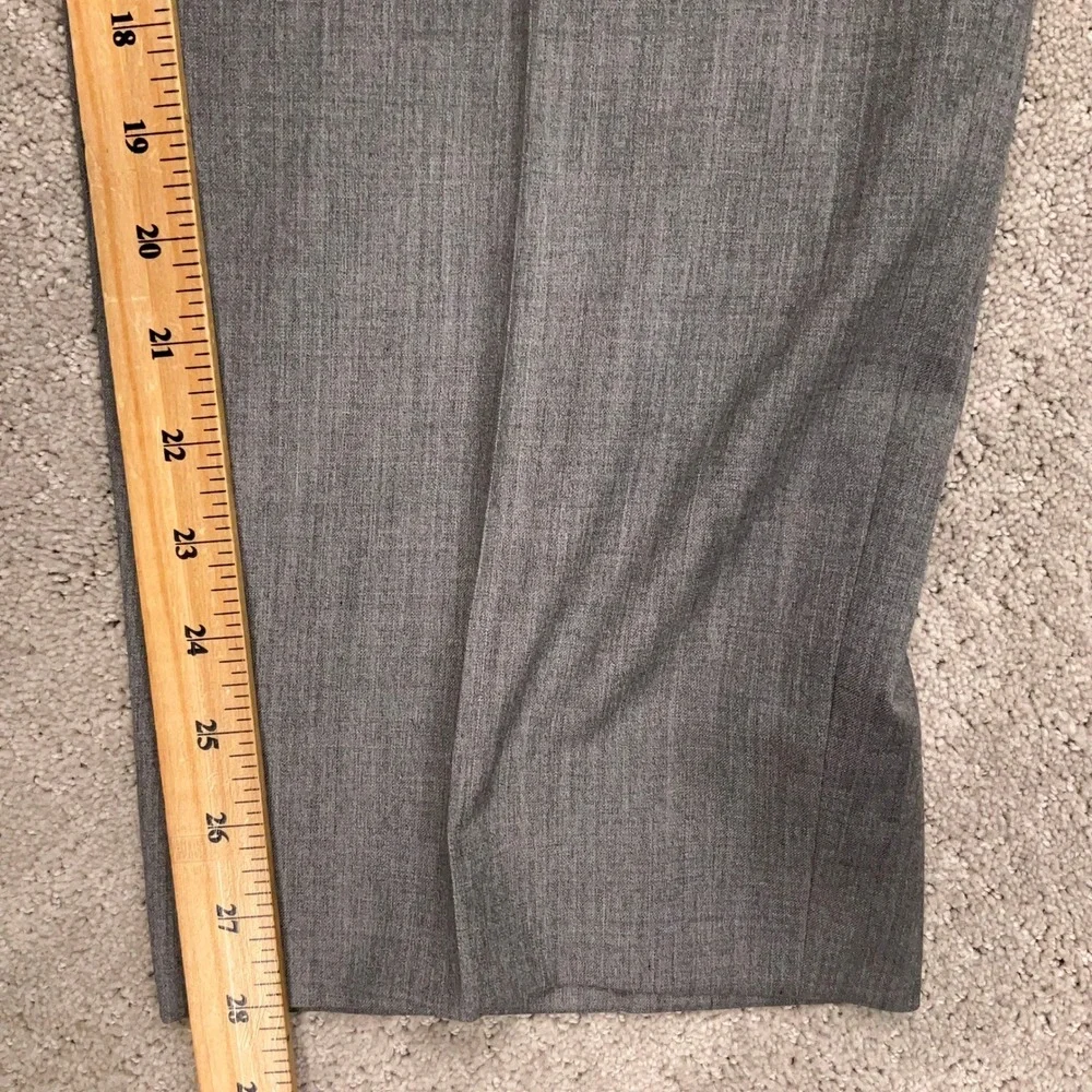 Calvin Klein Suit Men 46R Gray Wool 2-Button Timeless Executive Minimalist